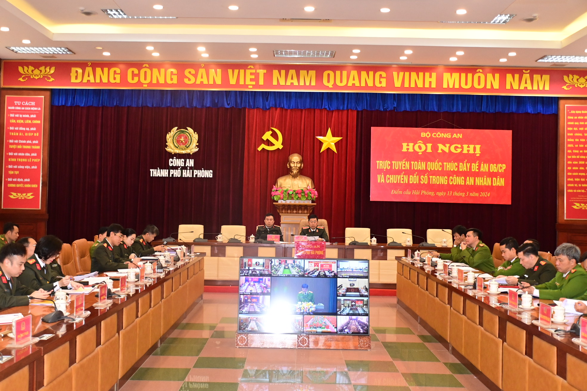 Lực lượng Công an nhân dân tiên phong trong tiến trình Chuyển đổi số quốc gia